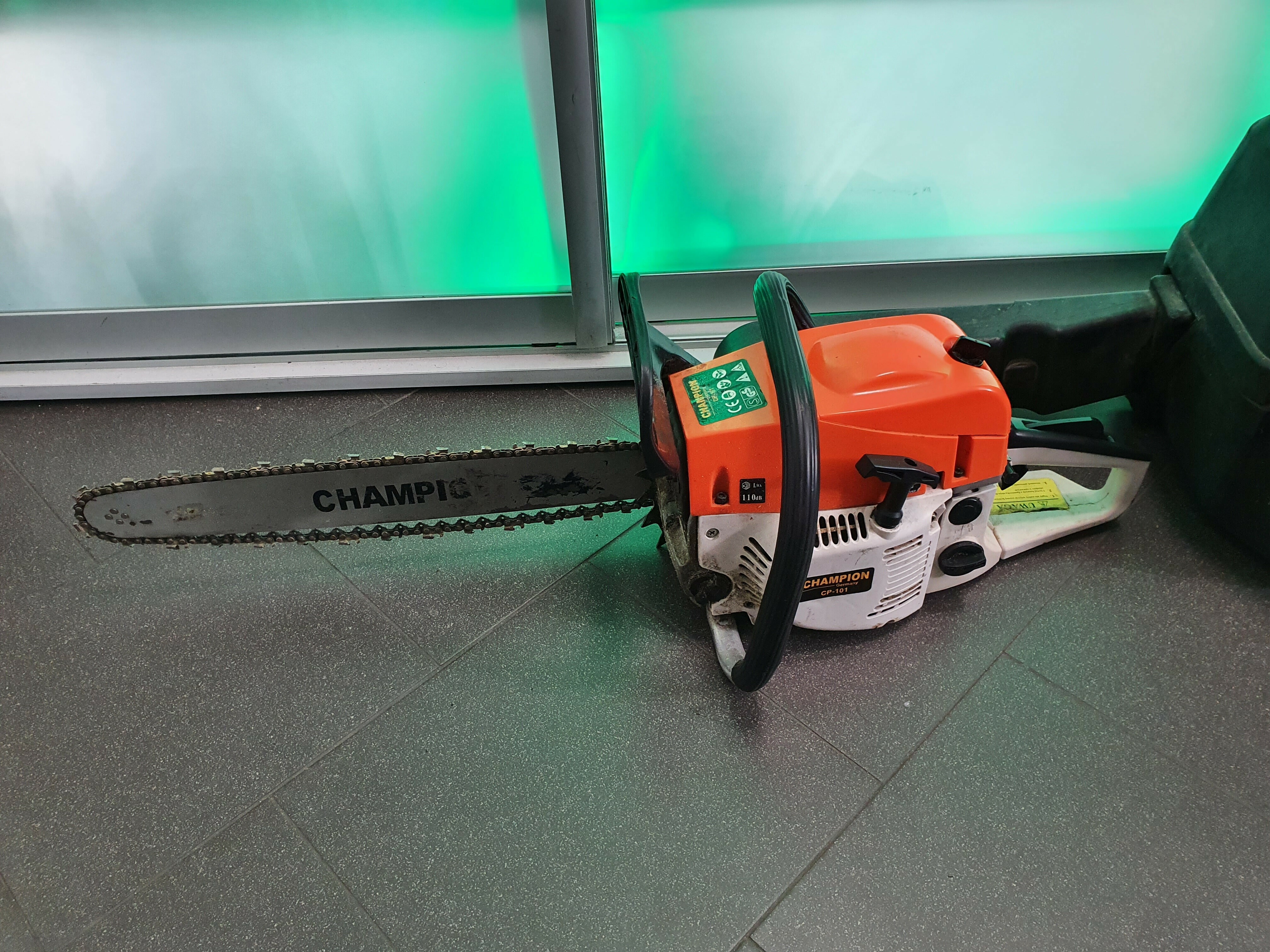 pila-spalinowa-champion-cp-101-armii-krajowej-12-pyskowice