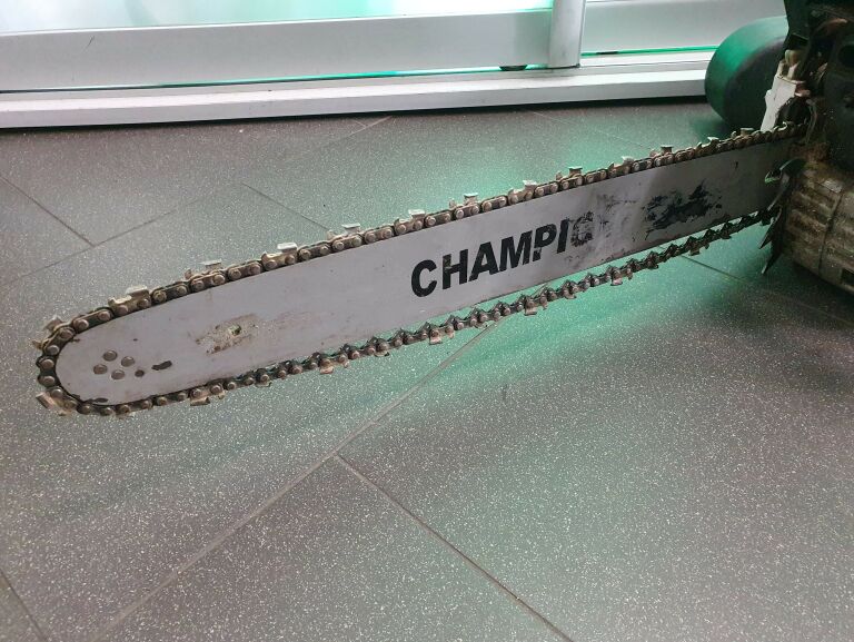 pila-spalinowa-champion-cp-101-stan-uzywany