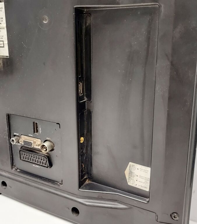 telewizor-luxor-lux-22-914-cob-akcesoria-kod-producenta-cob