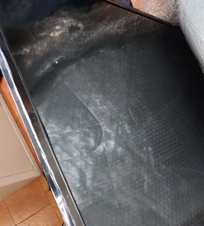 TELEWIZOR LED GOGEN TVF 43R552STWEB USZKODZONY