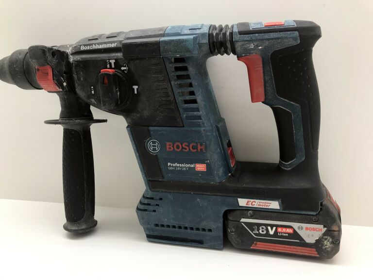 BOSCH GBH 18V-26F MŁOT UDAROWY AKU 2X6,0AH