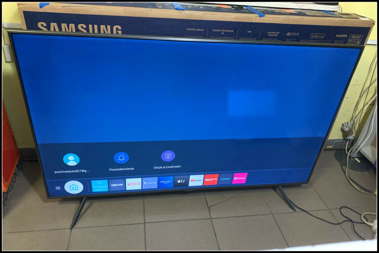 TELEWIZOR SAMSUNG UE55TU7102K CRYSTAL UHD 4K