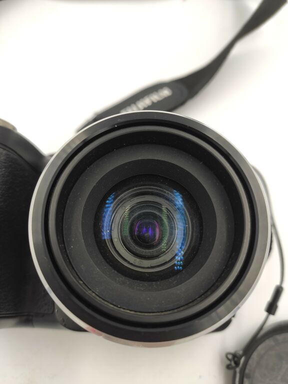 APARAT FUJIFILM FINEPIX S 1600