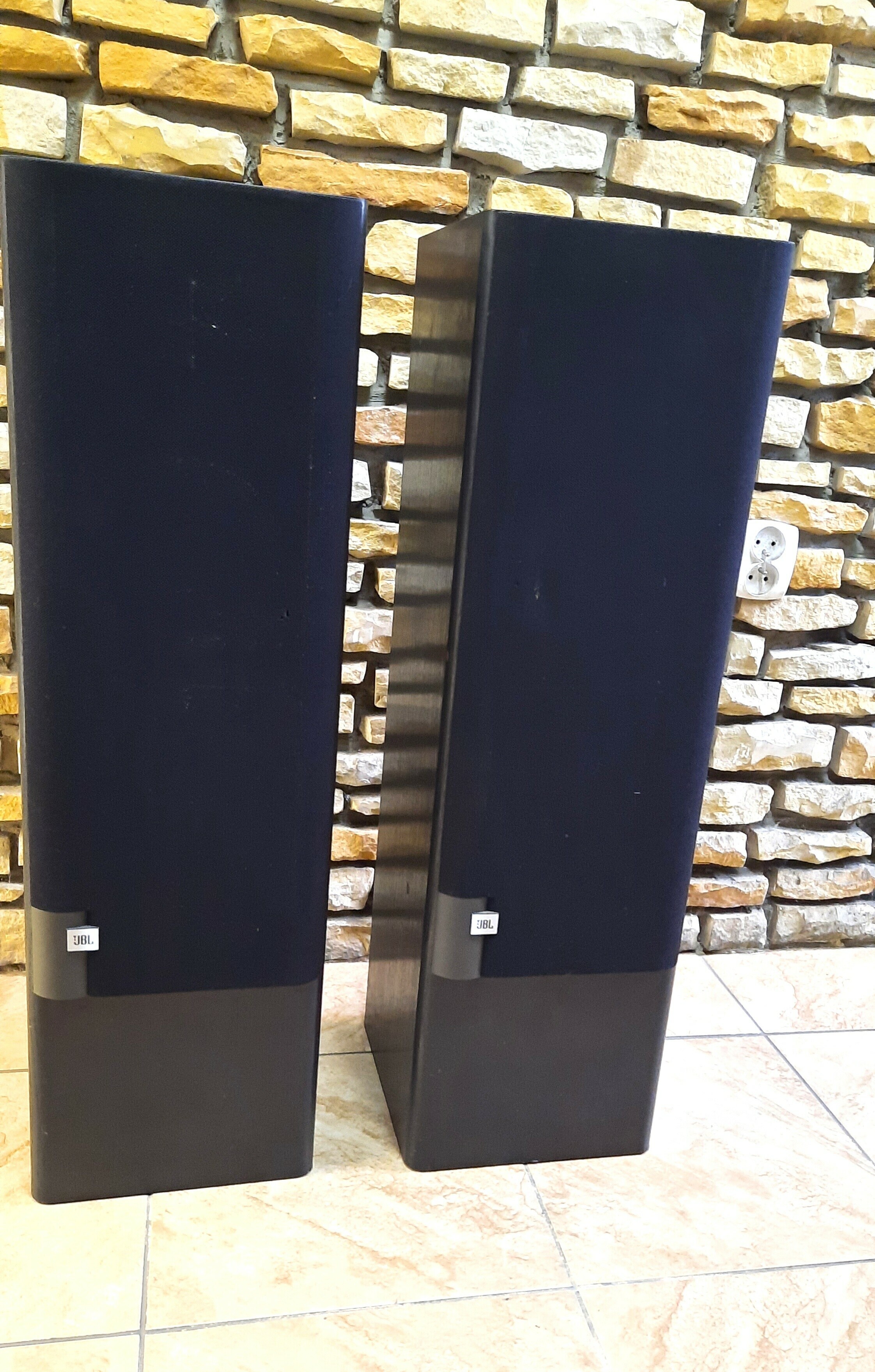 kolumny-podlogowe-jbl-lx700-odbior-osobisty-kosciuszki-184-szydlowiec