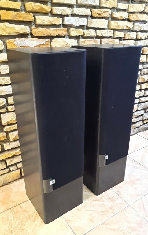 kolumny-podlogowe-jbl-lx700-odbior-osobisty-marka-jlb