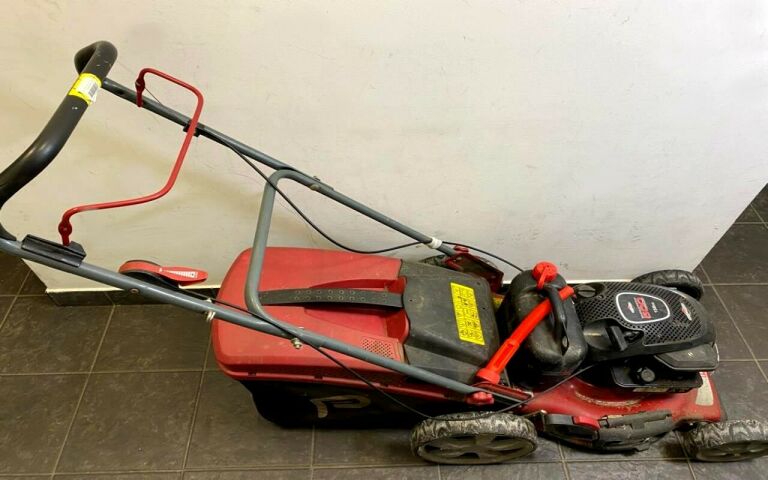 kosiarka-briggs-stratton-158cc-series-500-z-kosze-swietojanska-82-gdynia-harbor