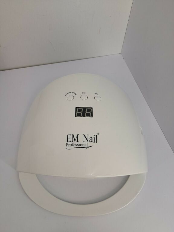 LAMPA EM NAIL LED UV