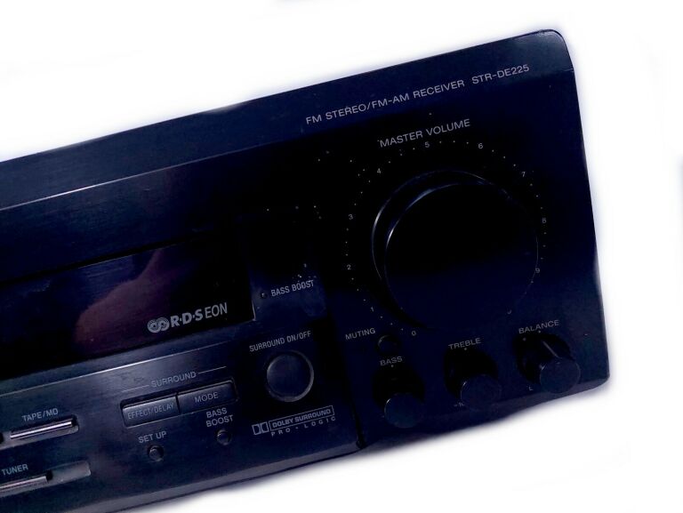 AMPLITUNER SONY STR-DE225