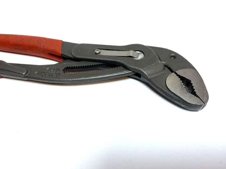 WURTH SZCZYPCE DO RUR COBRA 0715 02 331 KNIPEX