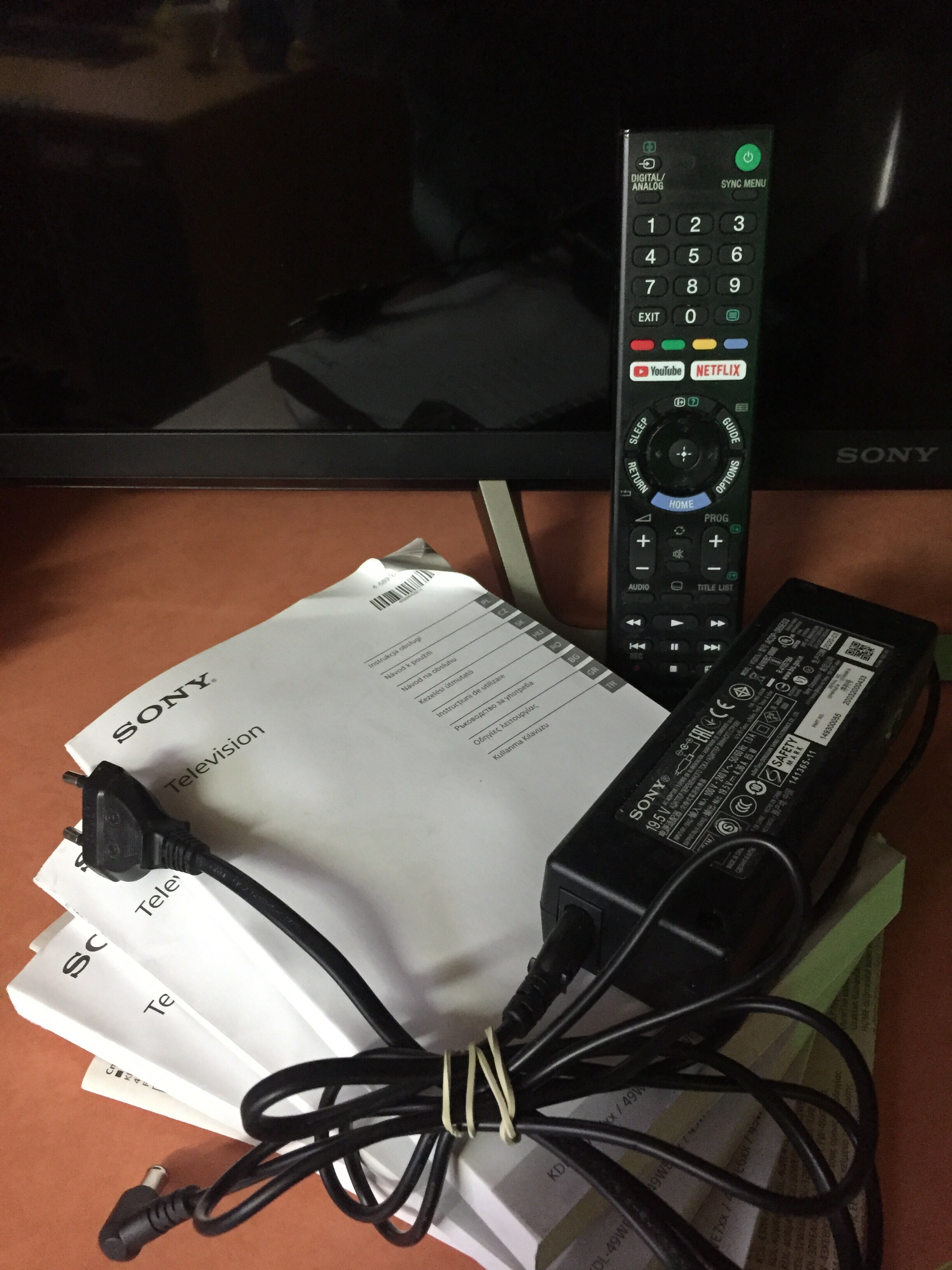 telewizor-sony-bravia-kdl-32we615-komplet-klasa-efektywnosci-energetycznej-g