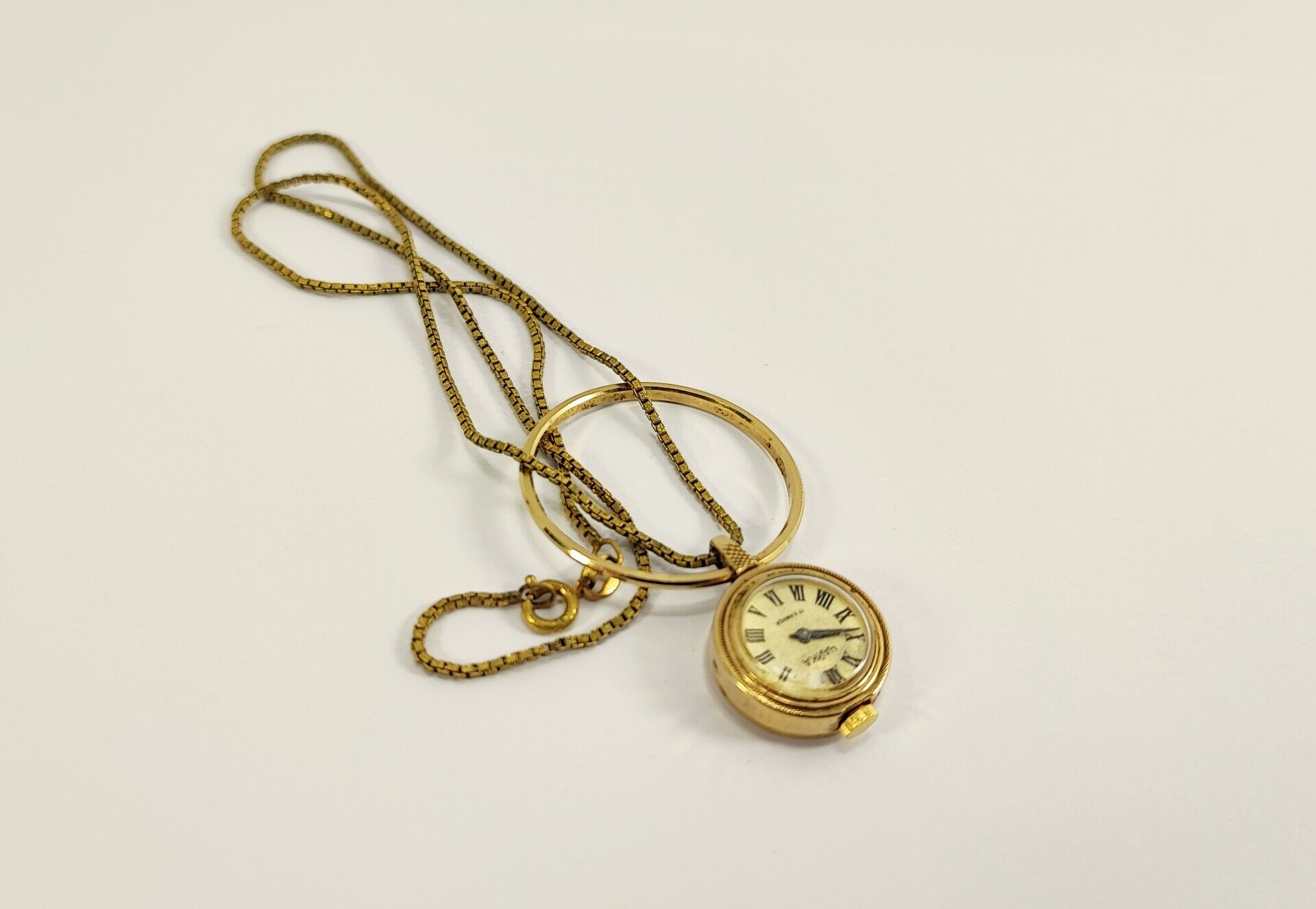 zegarek-yanka-17-kamienii-zloty-stan-uzywany