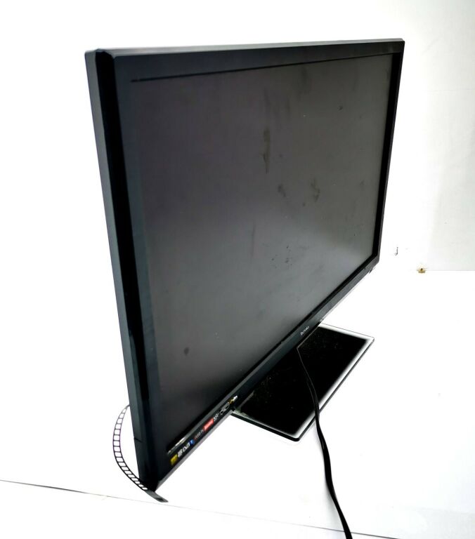 TV TECHNIKA 21,5" LED TV