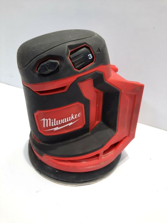 SZLIFIERKA MIMOŚRODOWA MILWAUKEE M18 BOS125-0