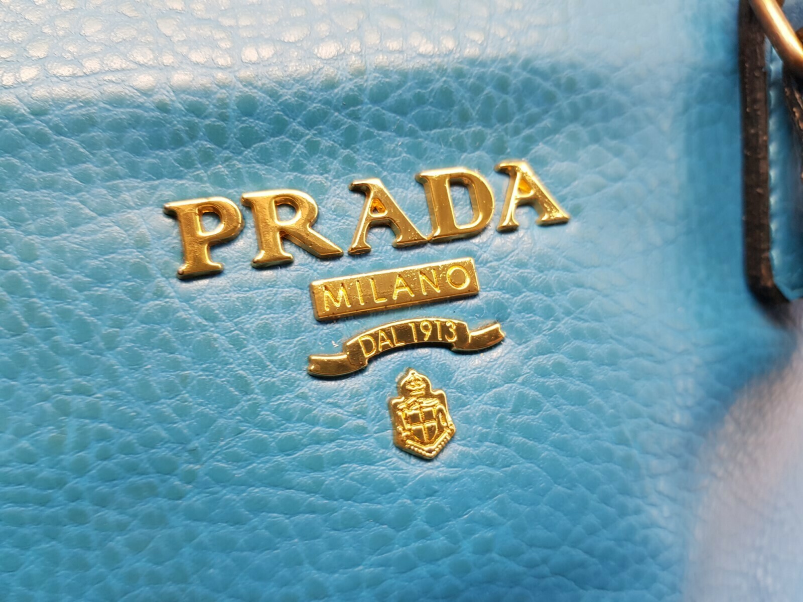 torebka-prada-milano-dal-1913-dabrowszczakow-1811-sj-olsztyn