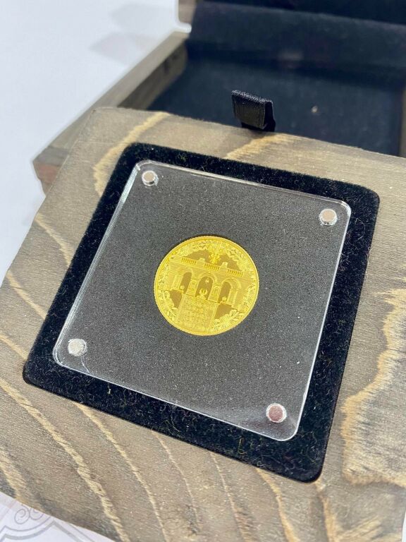 moneta-1-funt-2020-au-grob-nieznanego-zolnierza-proba-999