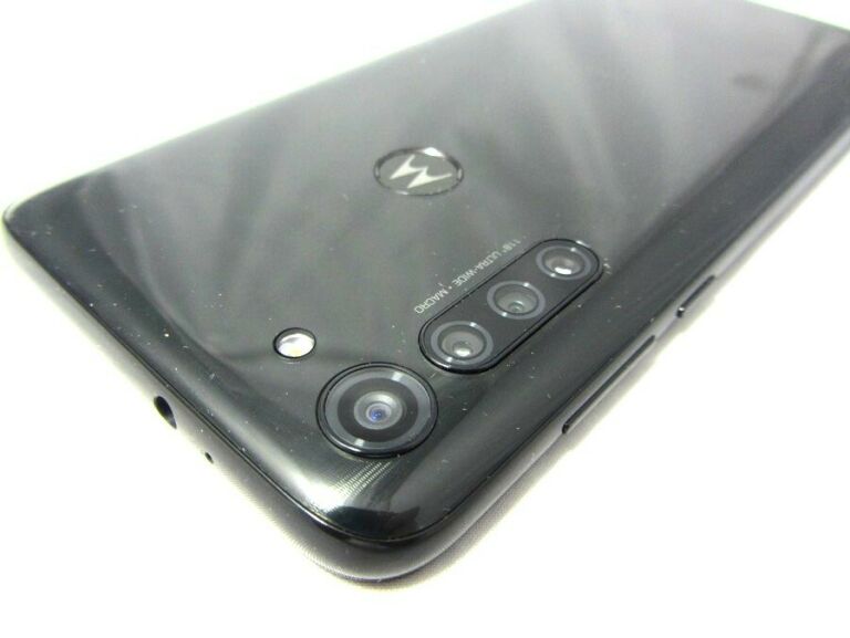 motorola-moto-g8-power-gwarancja-wbudowana-pamiec-64-gb