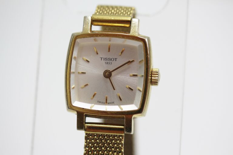 DAMSKI ZEGAREK TISSOT LOVELY SQUARE SWISS MESH 30