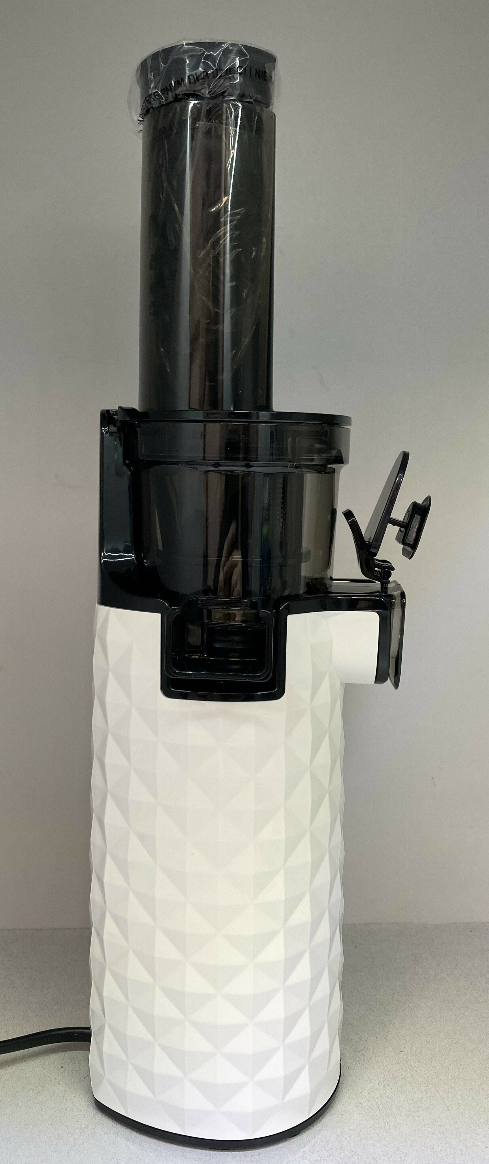 wolnoobrotowa-wyciskarka-do-sokow-hoffen-sj-002-model-sj-002