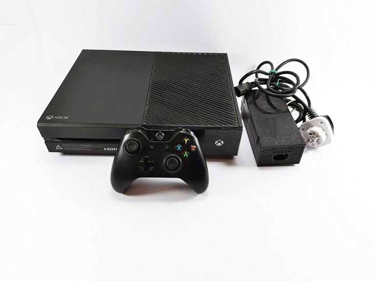 KONSOLA XBOX ONE 1 TB