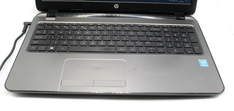 LAPTOP HP PAVILION RT 3290 4X1,7GH 4GB RAM 500GB