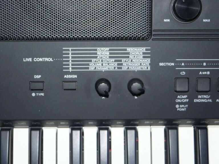 KEYBOARD YAMAHA PSR-E453