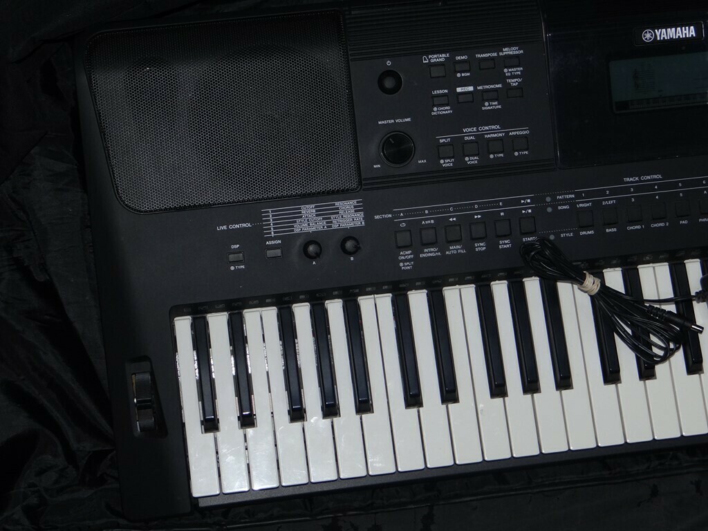 keyboard-yamaha-psr-e453-stan-uzywany
