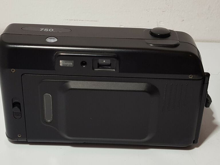 aparat-exakta-dx-auto-flash-etui-stan-11323-2