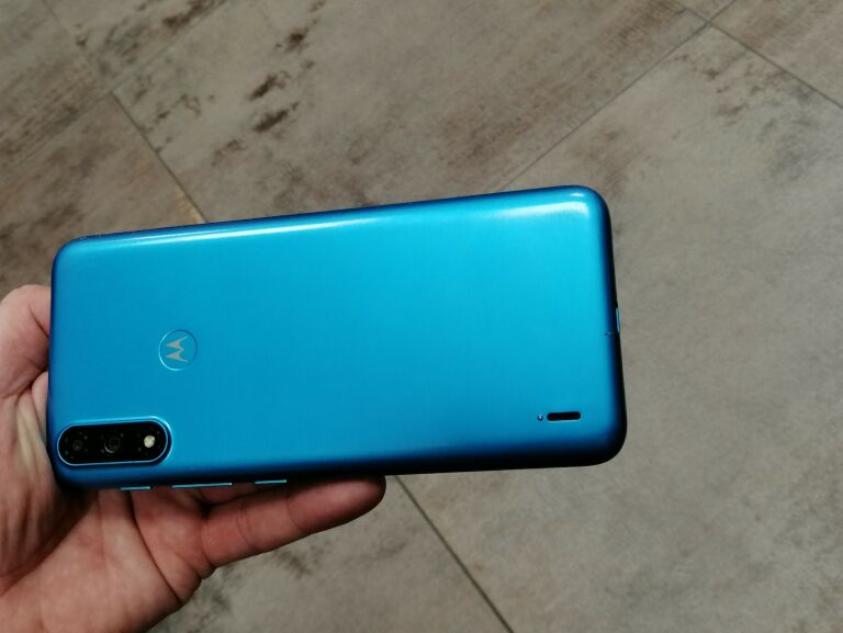 MOTOROLA MOTO E7 POWER 4GB/64GB GWAR Z 10.2021