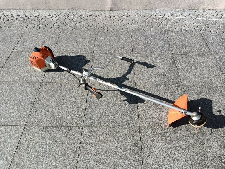 kosa-spalinowa-stihl-fs-240-23km-stan-uzywany