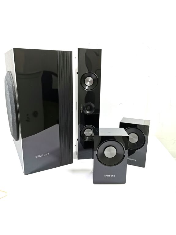 KINO DOMOWE SAMSUNG HT-H5530 5.1+BLURAY SAMSUNG