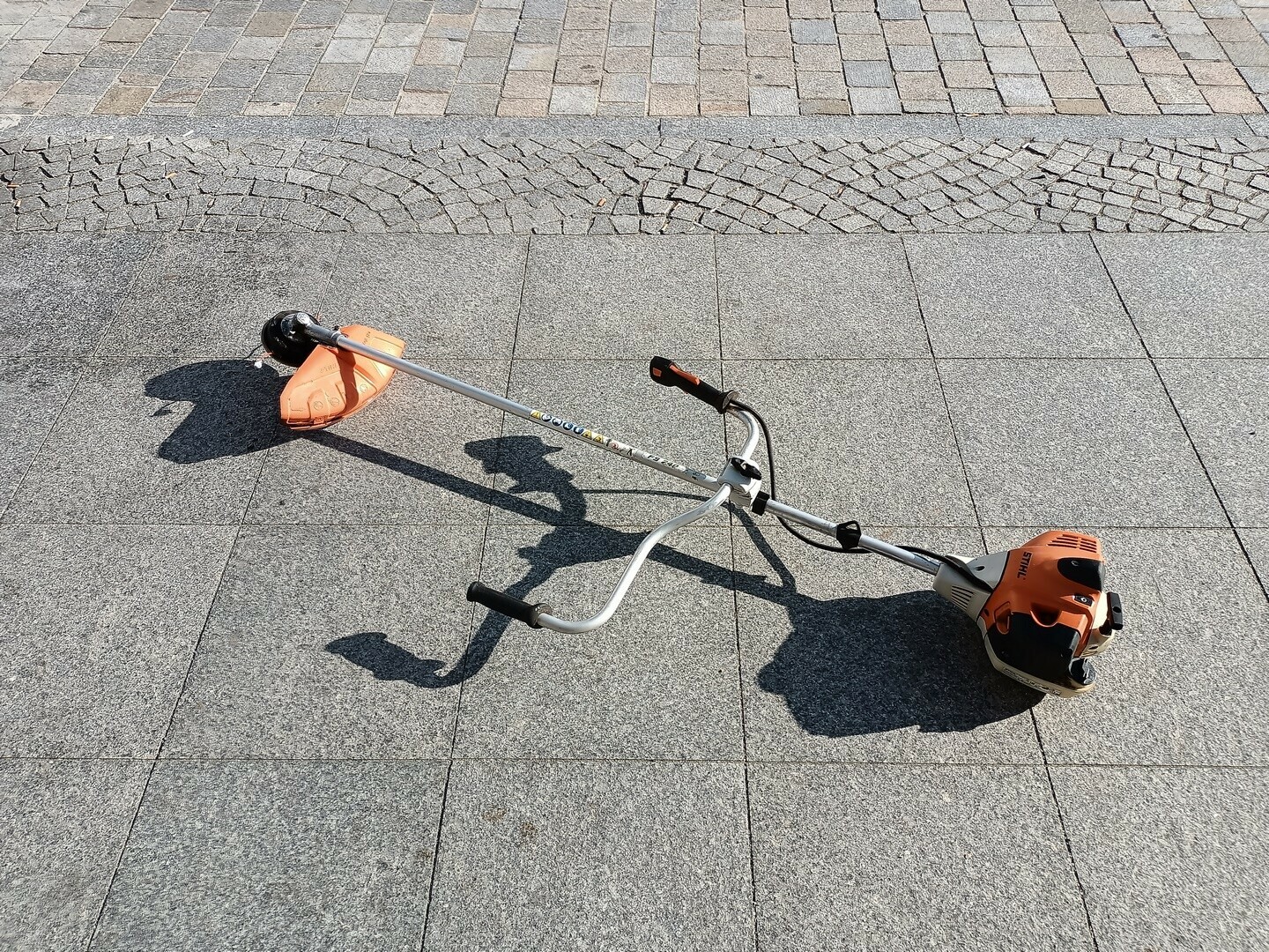 kosa-spalinowa-stihl-fs-240-23km-kod-producenta-240