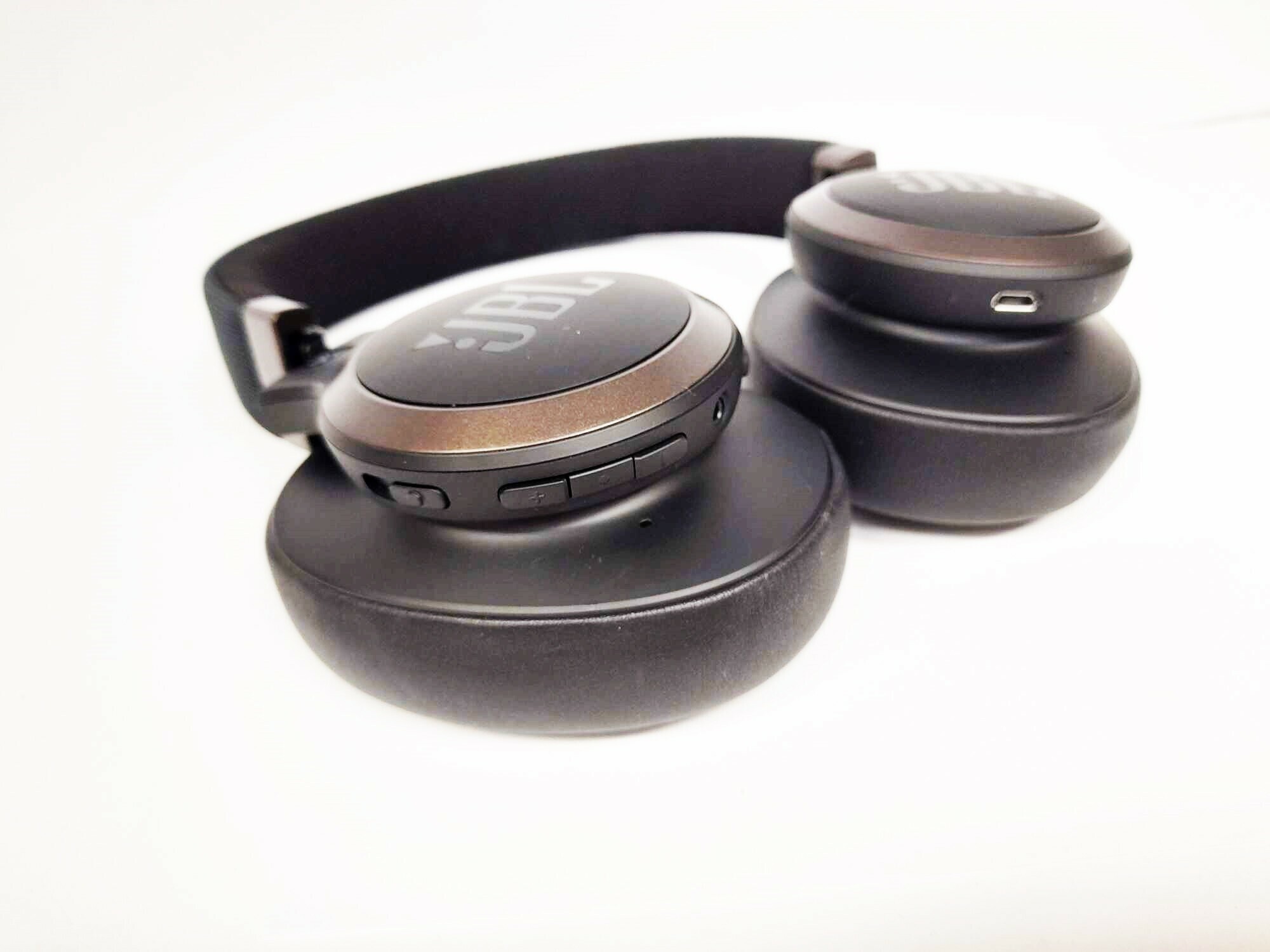 sluchawki-jbl-live-650btnc-komplet-gwarancja-rodzaj-sluchawek-wokoluszne