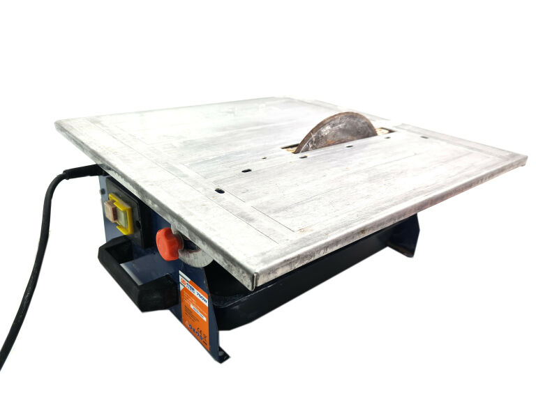 ELEKTRYCZNA PRZECINARKA DO PŁYTEK DEXTER 750W