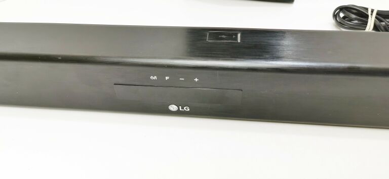 soundbar-lg-ean-8806087866766