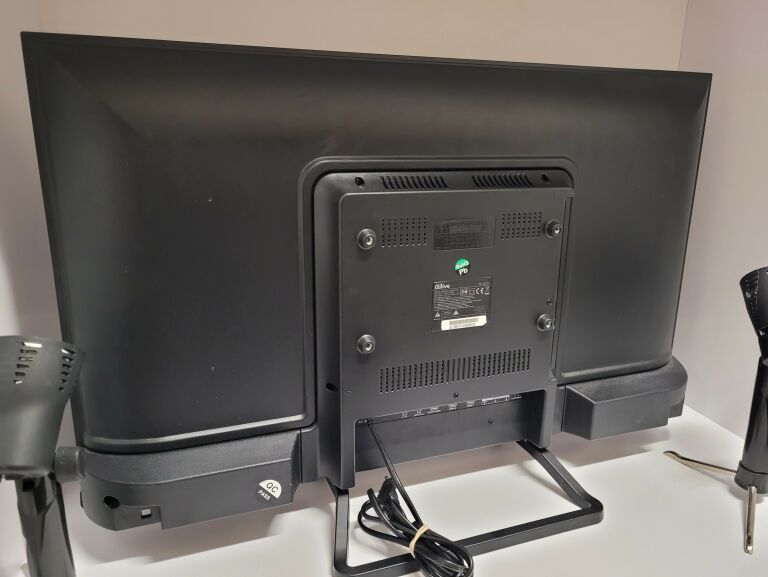 QILIVE TELEWIZOR LED Q32HA211B SMART TV HD WI-FI