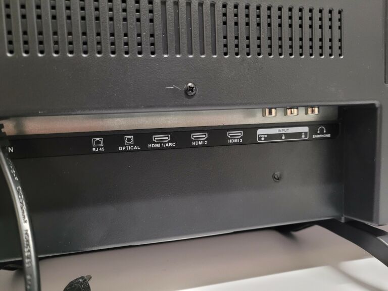 QILIVE TELEWIZOR LED Q32HA211B SMART TV HD WI-FI