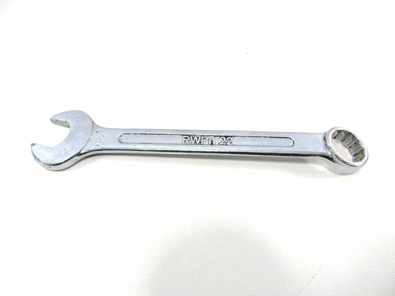 KLUCZ PŁASKO OCZKOWY 22MM KUŹNIA