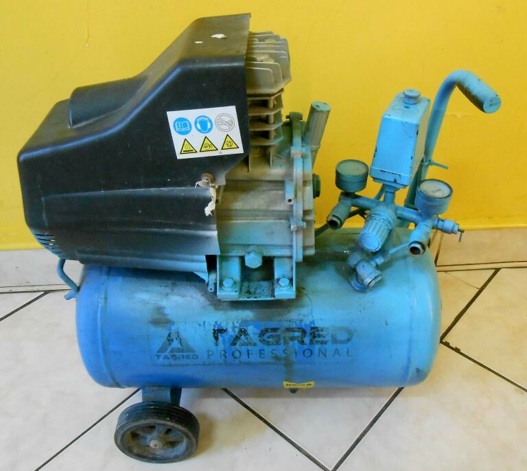 KOMPRESOR TAGRED PROFFESIONAL 24L, 8 BAR