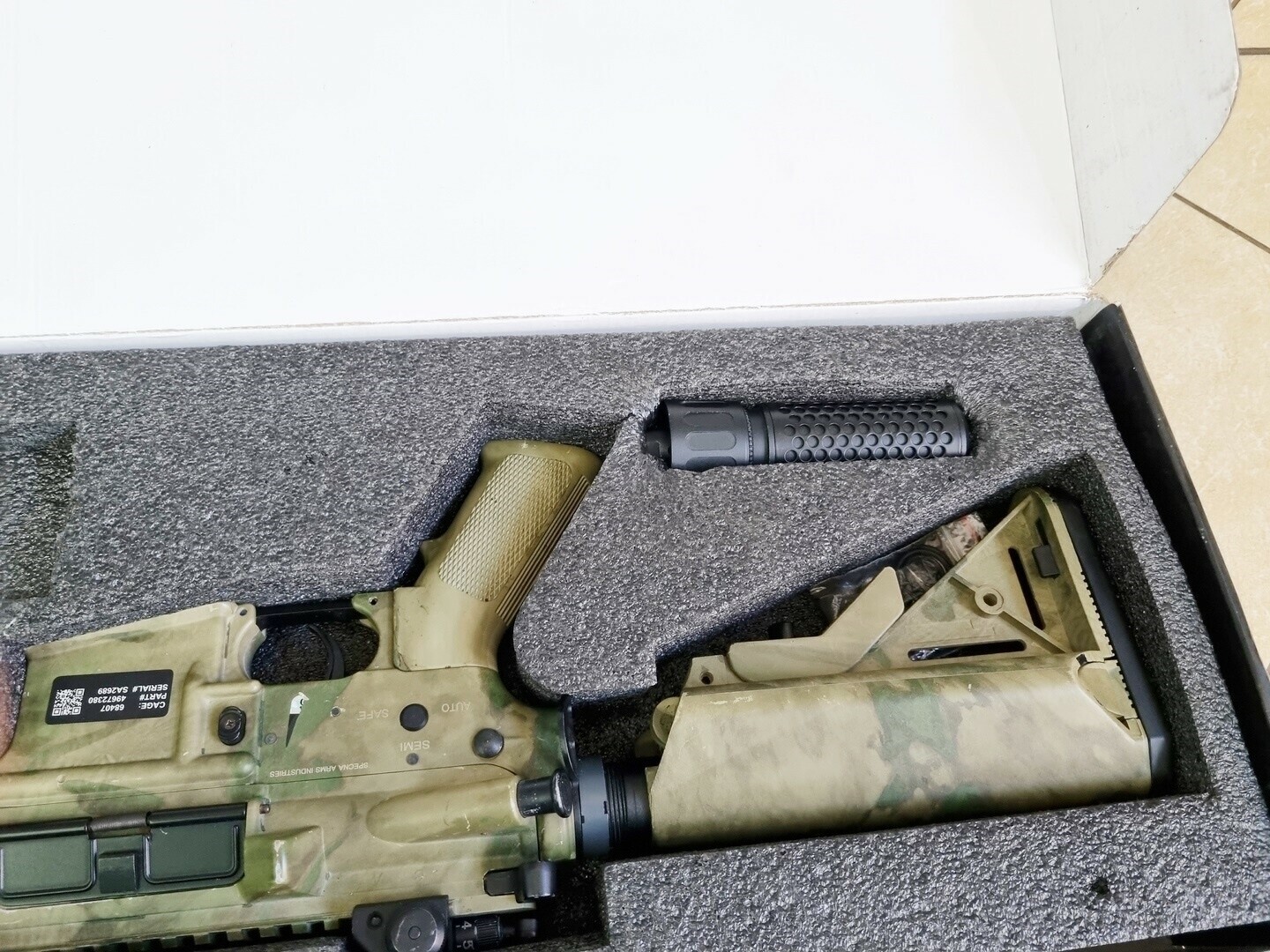 karabinek-asg-specna-arms-sa-b03kamizelka-marka-specna-arms