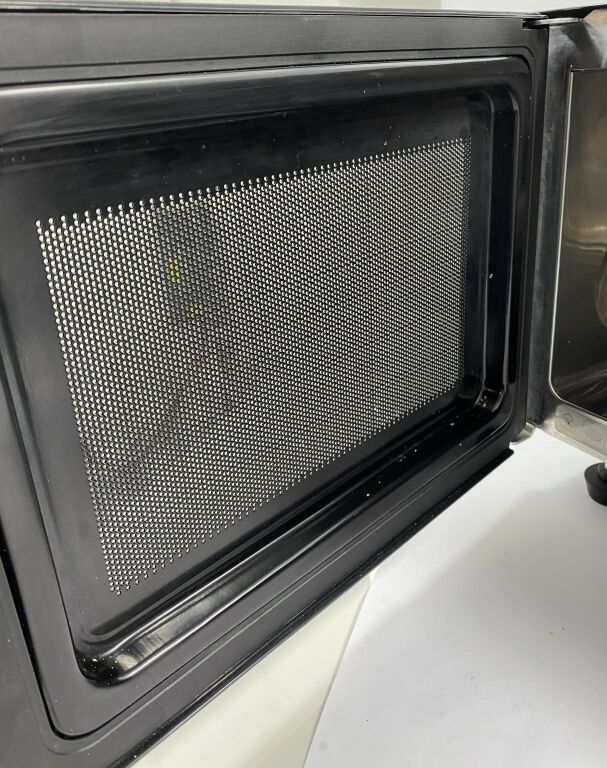 KUCHENKA MIKROFALOWA DO ZABUDOWY WHIRLPOOL AMW 10