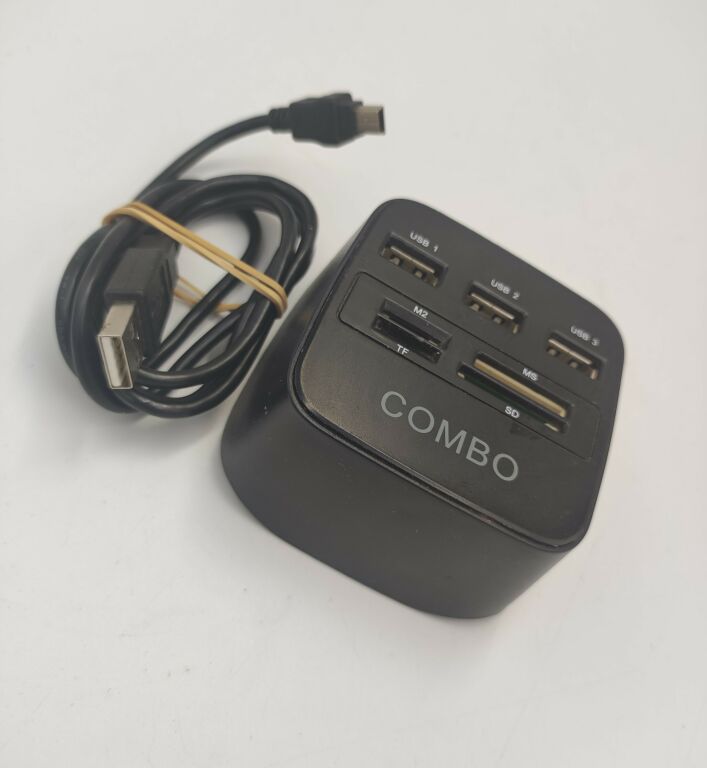 CZYTNK KART PAMIIĘCI CK-01 POLECAMY