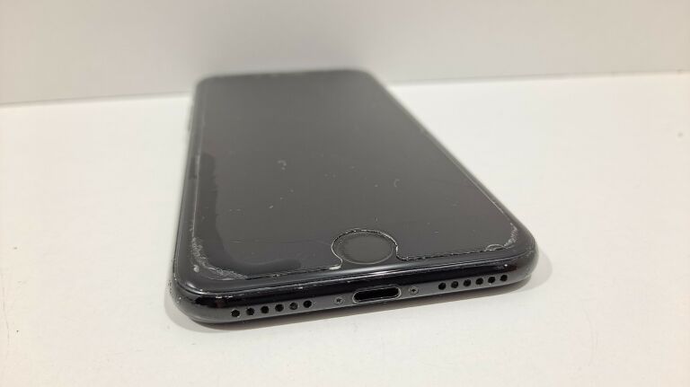 SMARTFON APPLE IPHONE 7 256 GB /BLOKADA AKTYWACJI