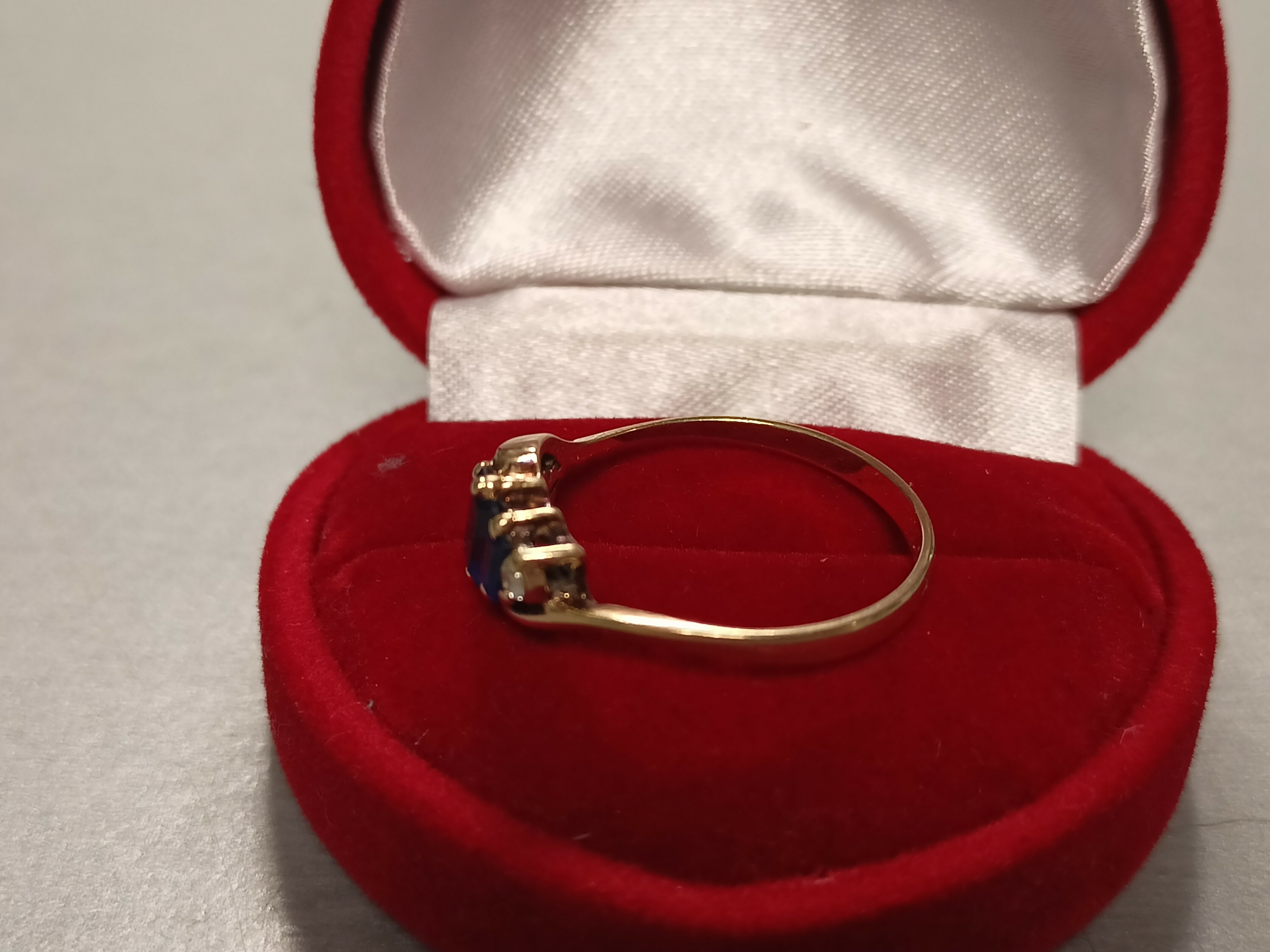 zloty-pierscionek-14k-585-194g-rodzaj-wyrob-jubilerski