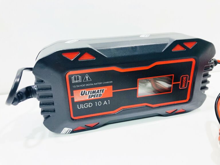 prostownik-ultimate-speed-ulgd-10-a1-stan-uzywany