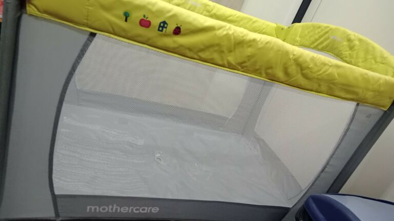 lozeczko-turystyczne-mothercare-basic-kolor-inny-kolor