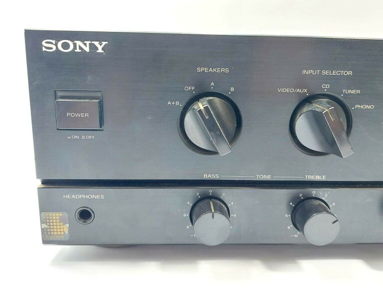 AMPLITUNER SONY TA-F110