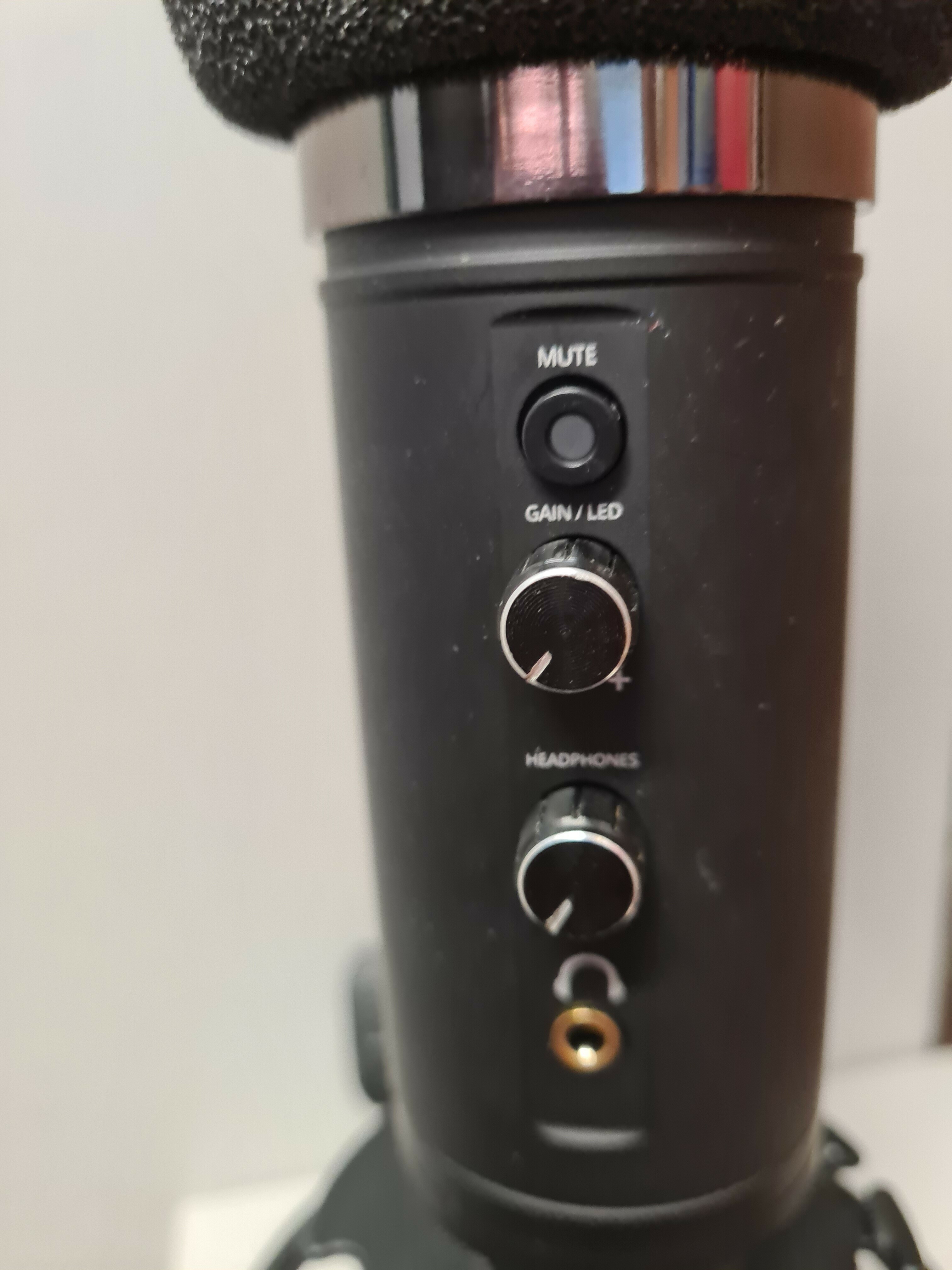 mikrofon-gxt-256-exxo-krotka-2u-sj-olawa