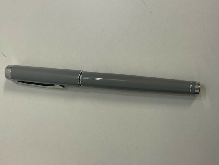 ZESTAW NOTATNIK Z PIÓREM HUGO BOSS