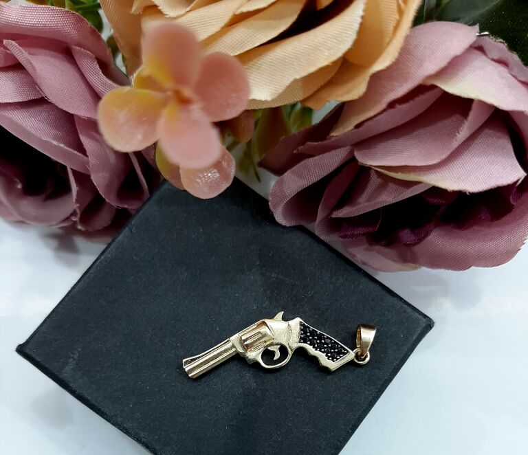 zlota-zawieszka-rewolwer-czarne-cyrkonie-pr585-185g-lwowska-32-chelm-telefoon-pl-sc