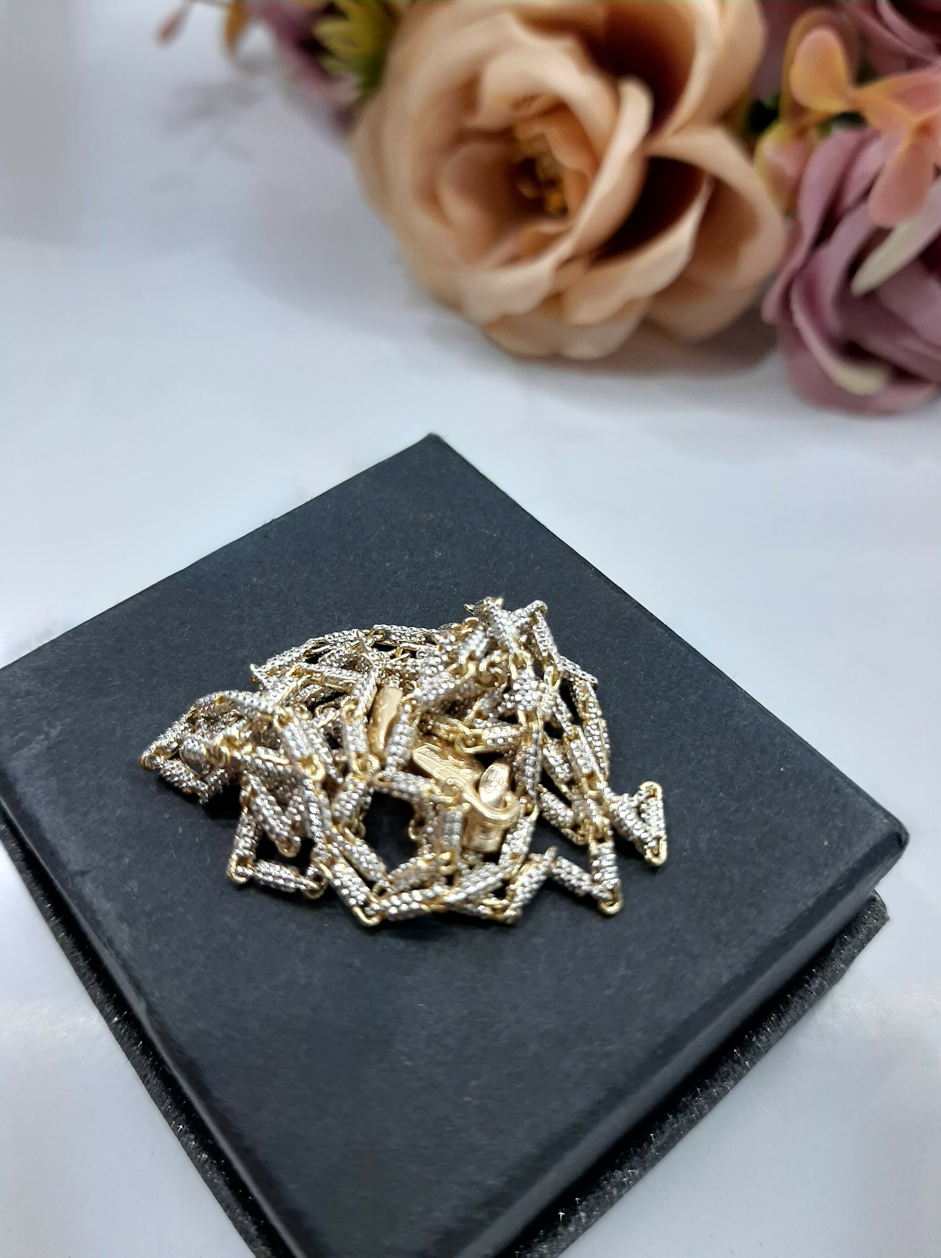 sliczny-zloty-lancuszek-689g14k-55cm-plec-15851-1